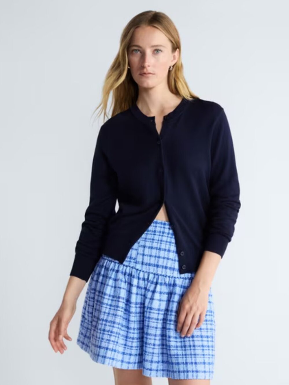 Free Assembly Women's Classic Cardigan Sweater with Long Sleeves, Lightweight